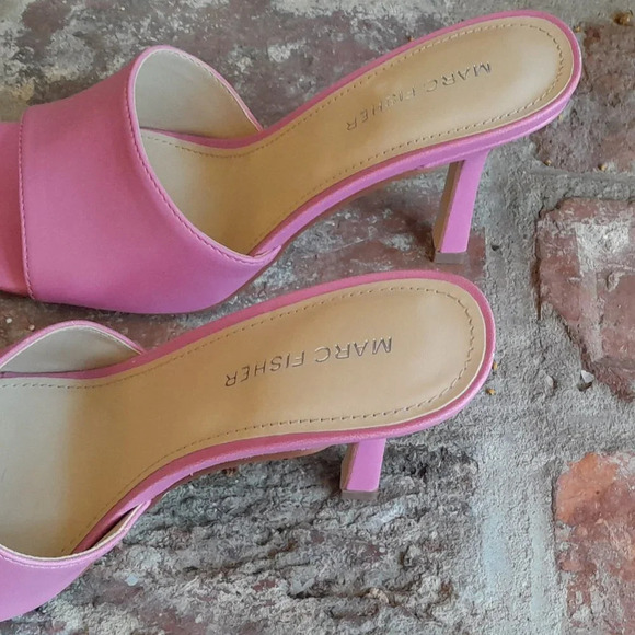 Marc Fisher Danria Med. Pink Sandal - Picture 5 of 12